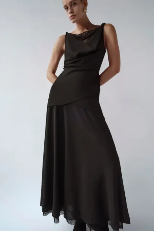 Attar Top Black