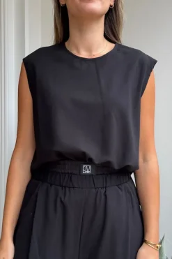 Aura Top Black