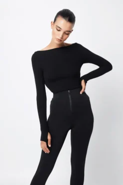 Camden Top Black