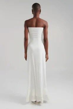 Carelia Off White