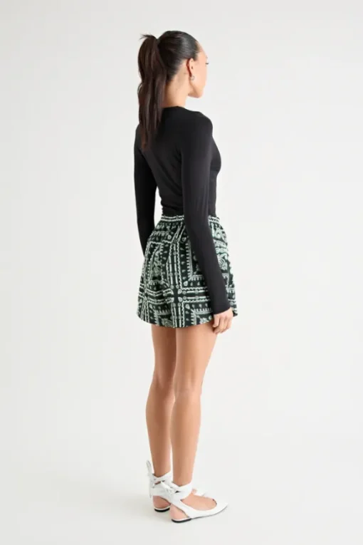 Chico Short Print