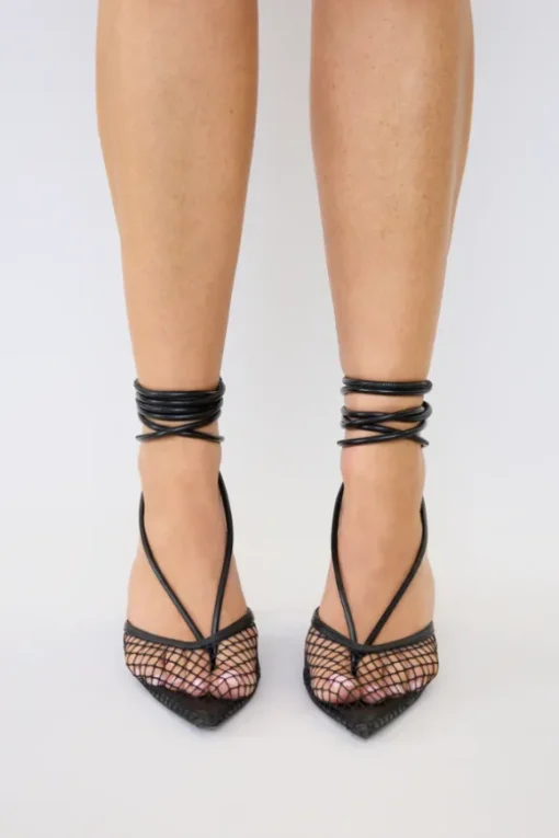 Cyril Heel Black