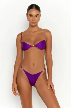 Lia Bottom Petunia