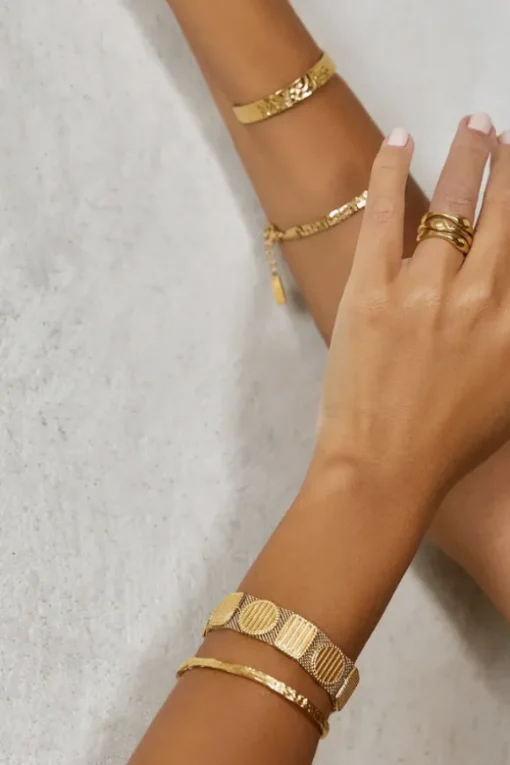Lola Gold Bracelet