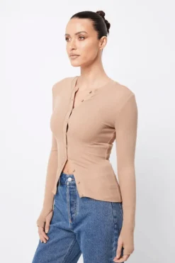 Lyon Cardigan Camel