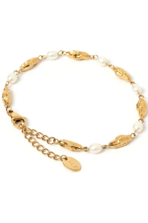 Mimi Pearl and Gold Bracelet
