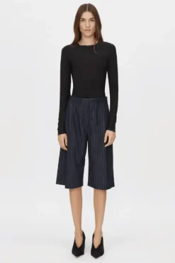 Saint Long Sleeve Top Black