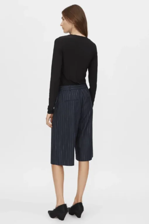 Saint Long Sleeve Top Black