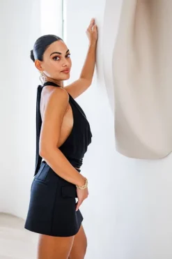 Saint Plunge Top Black