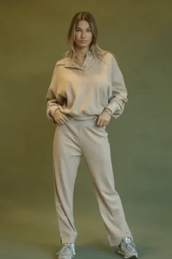 Waffle Straight Leg Pant Coffee